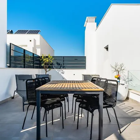 Vakantiehuis Moderna Casa Villacristal *