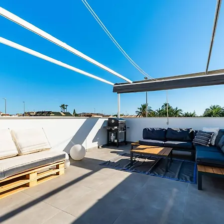 בית נופש Moderna Casa Villacristal *