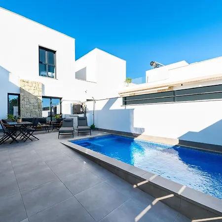 Moderna Casa Villacristal * Daya Vieja
